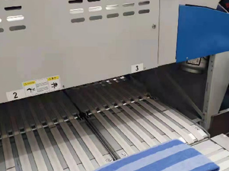 遂宁巾类折叠机-01