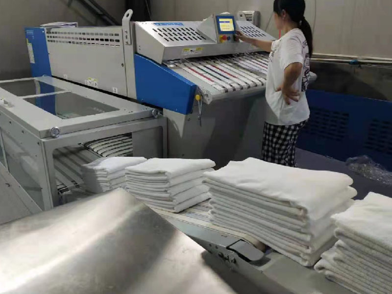 遂宁巾类折叠机-02